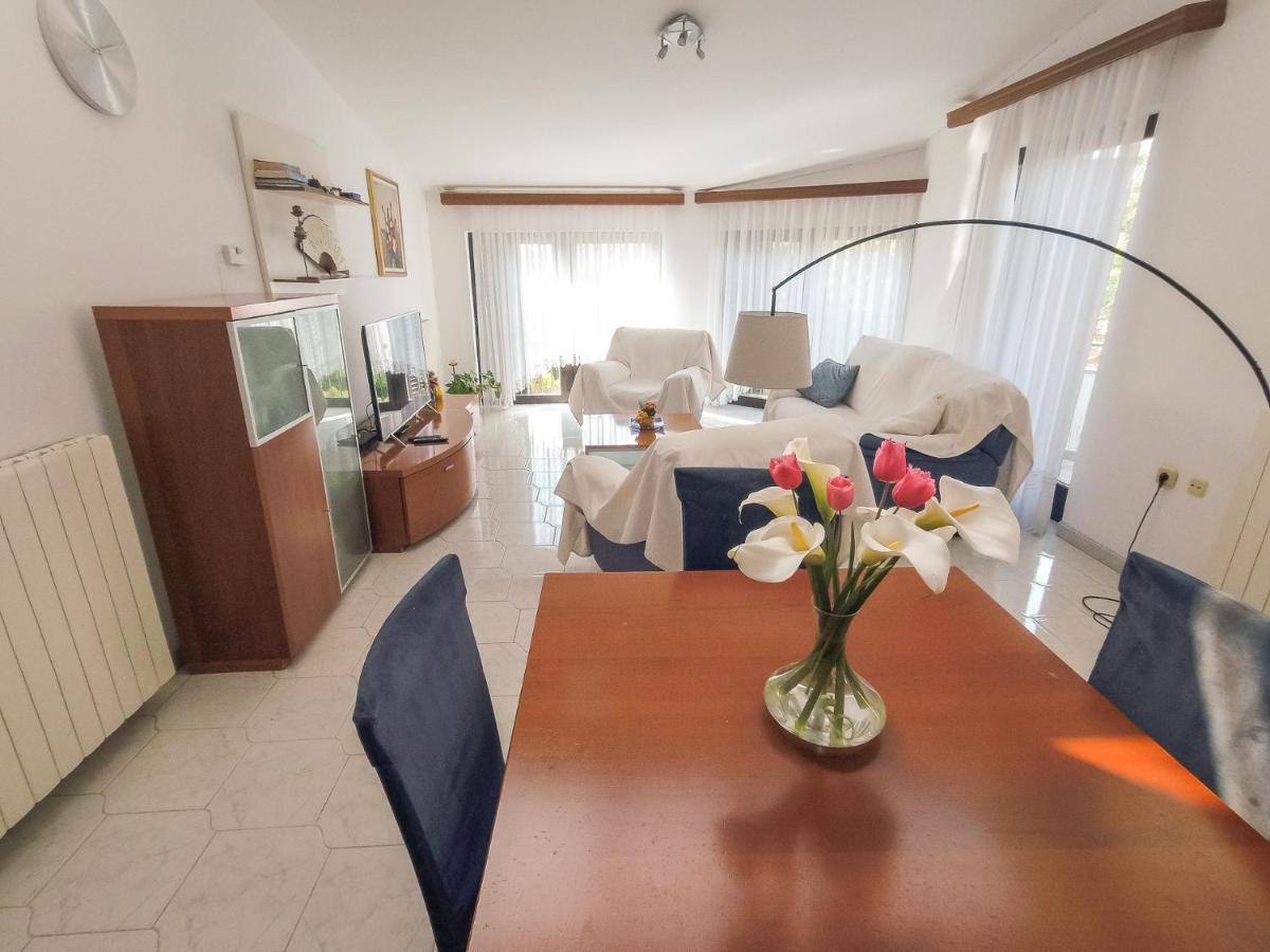 Apartment Maja Μεντουλίν Εξωτερικό φωτογραφία