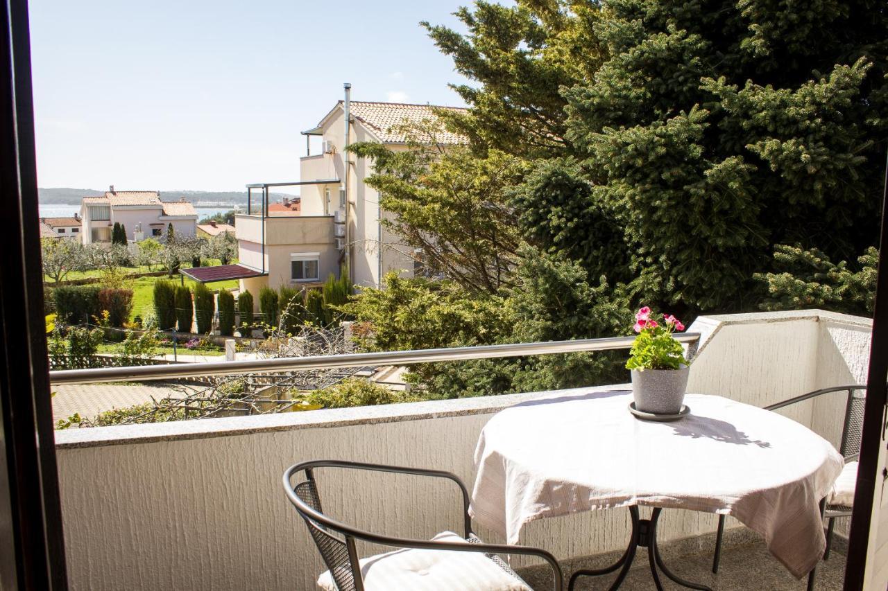 Apartment Maja Μεντουλίν Εξωτερικό φωτογραφία